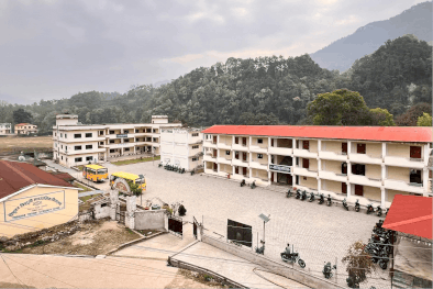 Teacher’s rapid decision helps evacuate about 900 children ahead of flooding