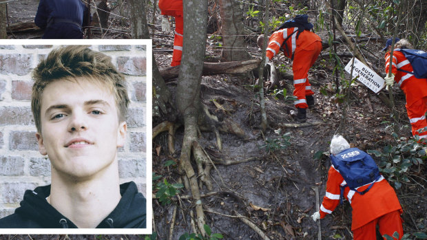 SES workers search for Theo Hayez (inset) at The Pass in Byron Bay last month.
