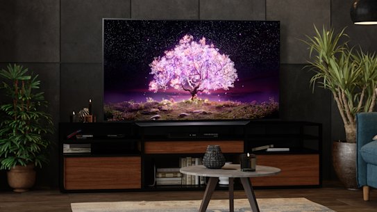 The LG C1 comes in huge sizes to suit the aspirational spaces seen in promotional photos, but also in a small size to suit regular homes.
