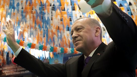 Turkey's President Recep Tayyip Erdogan salutes his supporters at a rally in the Black Sea city of Ordu on Sunday.