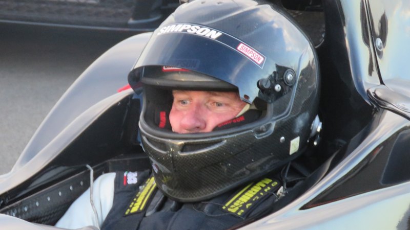 Champion racing car driver Darren Barlow killed during event in Sydney