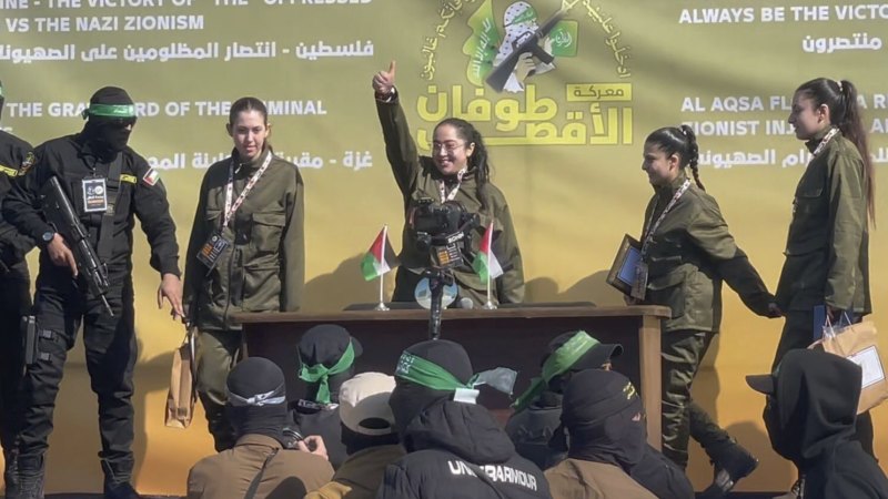 Hamas releases four Israeli soldiers in exchange for 200 Palestinian prisoners