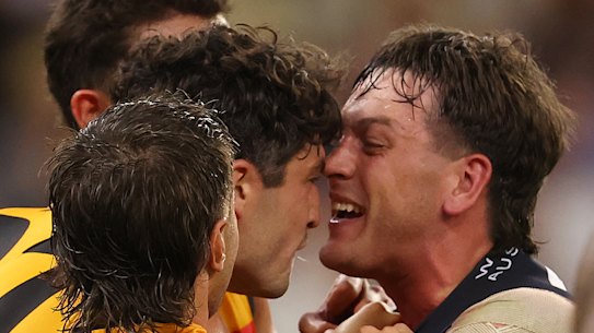 Zak Butters and Tom Barrass get up close and personal.