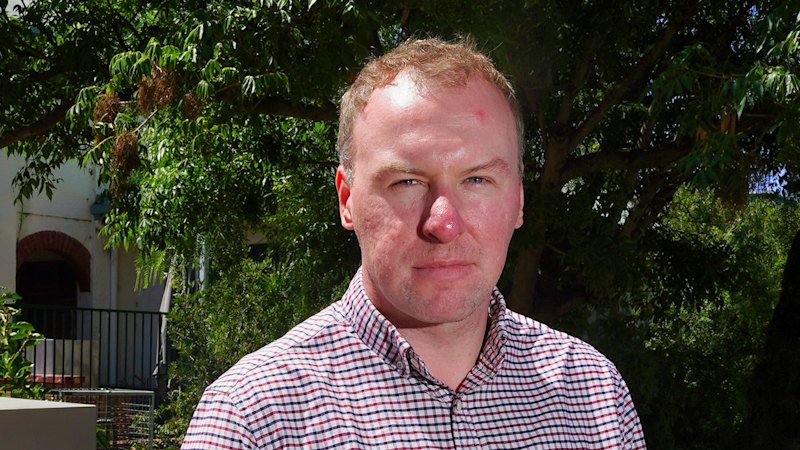 ‘Raging lunatic’ slur sidelines suburban mayor for 30 days