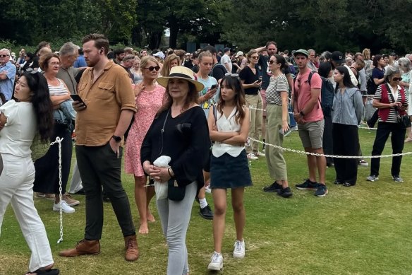 Crowds queue to see Putricia in all her stinky glory.
