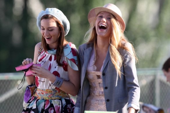 Leighton Meester (Blair) and Blake Lively (Serena) in the original Gossip Girl.