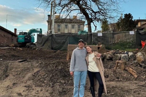 Andy Lee and Rebecca Harding Ravenswood Home