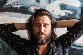 LIam Gallagher gave Jet's Nic Cester the tick of approval for Shine On.