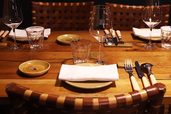 Suculent dining room.