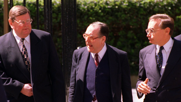  Graham Freudenberg, centre, with then state Labor minister Paul Whelan, left, and premier Bob Carr in 1996.