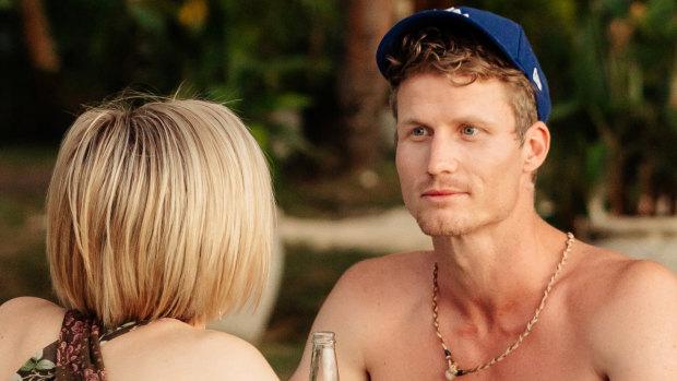 Richie Strahan and Alex Nation talk out their problems on Bachelor in Paradise.