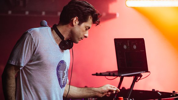 Mark Ronson manipulates all the feelings in masterful Sydney DJ set