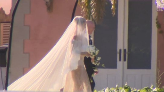 Sam Kerr and Kristie Mewis have officially wed.