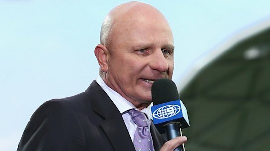 Peter Sterling commentating alongside Andrew Johns.