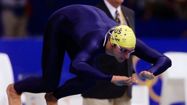Ian Thorpe dives in at the Sydney Olympics.
