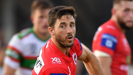 Dragons' stand-in skipper Ben Hunt made positive use of the new captain's call during the Charity Shield. 