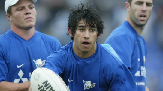 'Too small, too skinny': How the Bulldogs beat rivals to sign Thurston