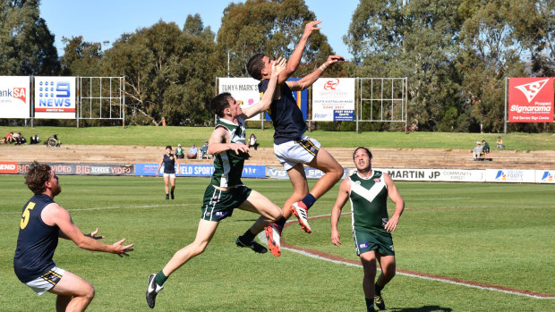 Ash Johnson in action for Scotch Old Collegians in Adelaide in the 2018 grand final.