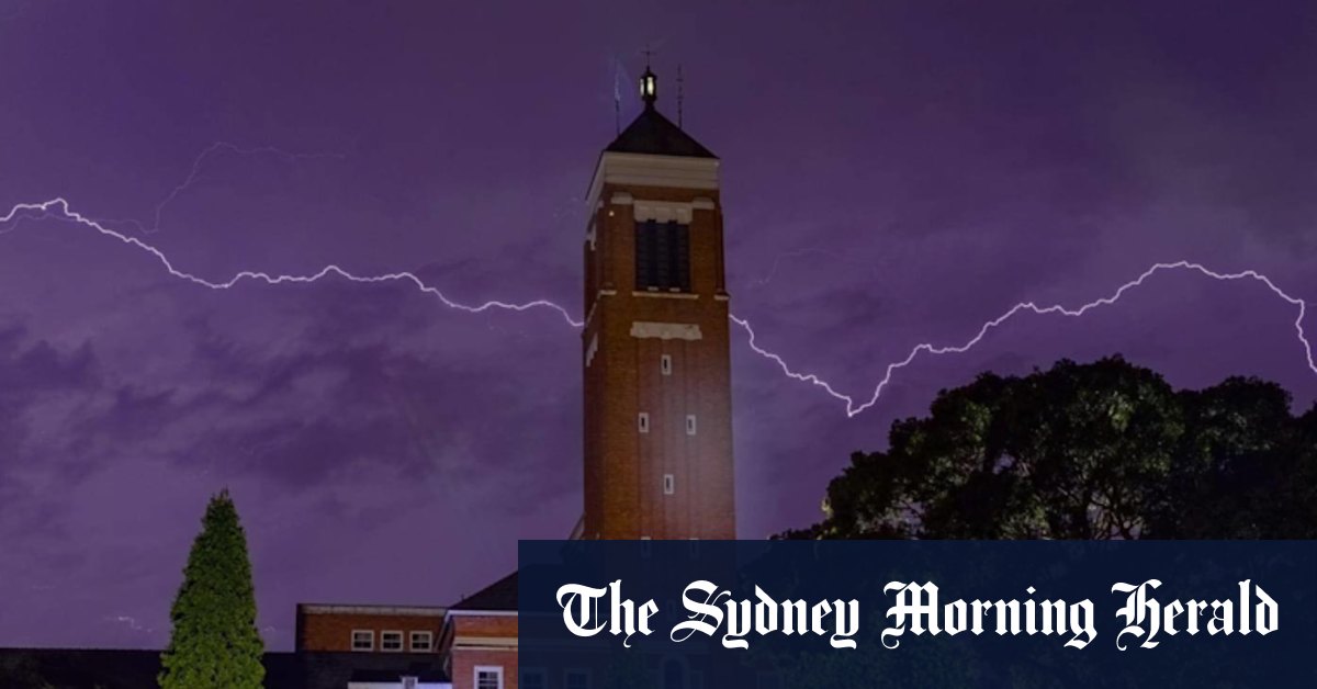 Victoria weather: Victorians told to brace for more extreme weather as power outage drags on for thousands - Vimarsana News