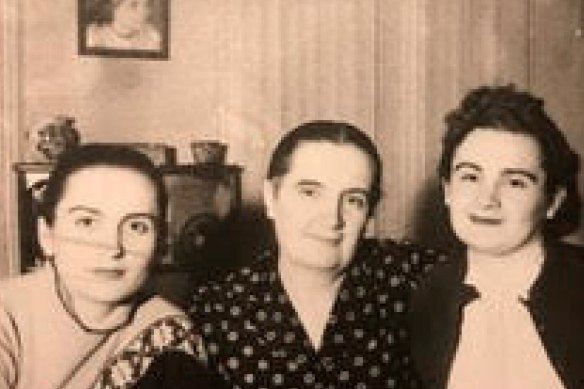 Photo of Peter Shmigel’s mother Nadia Gladyshowsky, grandmother Natalya Gladyshowsky and aunt Olya Gladyshowsky circa 1950.