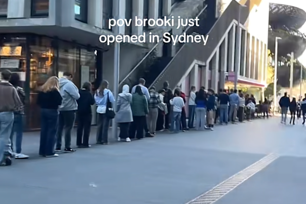 Sydneysiders queuing for Brooki Bakehouse in Barangaroo