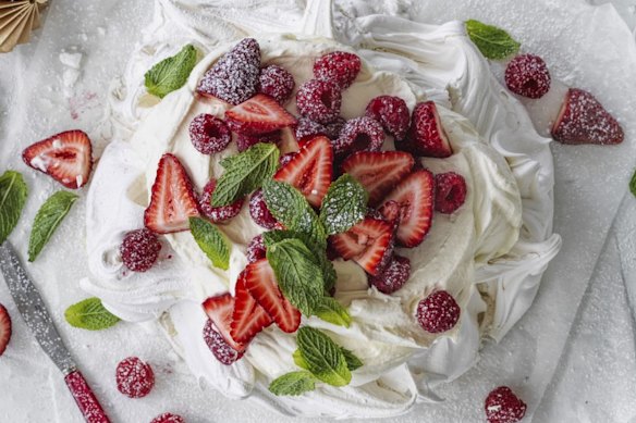 Jill Dupleix's ultimate pavlova.