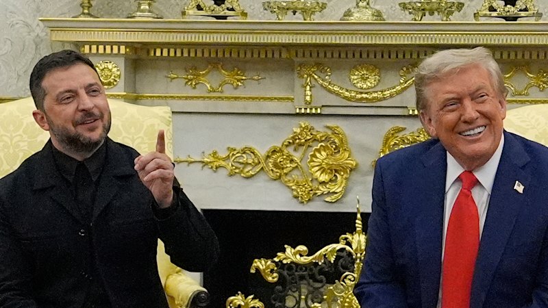 Australia news LIVE: Trump to call Putin after meeting Zelensky at White House; Hamas accepts Arab-mediated ceasefire; economic roundtable to begin