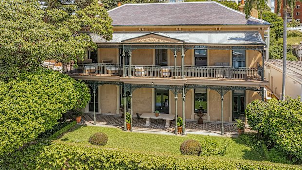 10 Dunara Gardens, Point Piper NSW 2027.