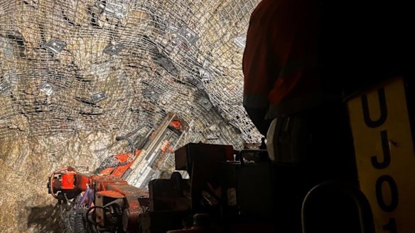 Kaiser Reef will boost the development of its Henty underground mine in western Tasmania, with the return of an additional twin-boom jumbo rig.