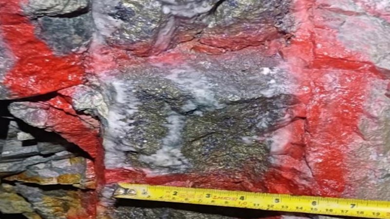 Aguia bags bonanza gold channel samples in Colombia