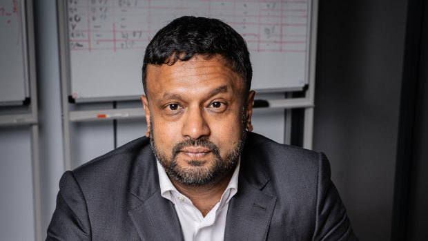 Chariot Corporation’s managing director Shanthar Pathmanathan has secured a $2 million convertible note deal from New York-based investor Obsidian Global to pursue its lithium production strategy.
