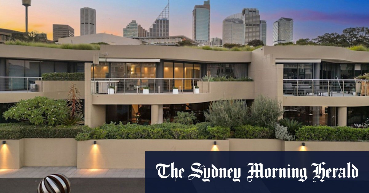Sydney auctions: Barrister's Woolloomooloo harbourside home sells for $6.5m - Vimarsana News