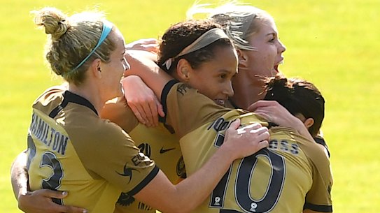 Wanderers' Lynn Williams has won all past games against Sydney's Lindsay Agnew.
