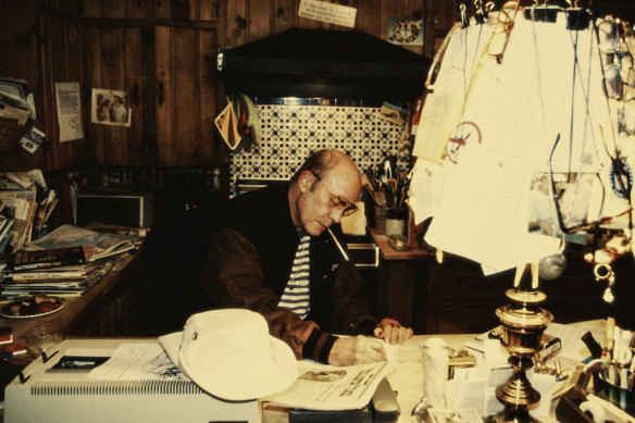 Hunter S. Thompson, a famous night owl, usually rose at 3pm.