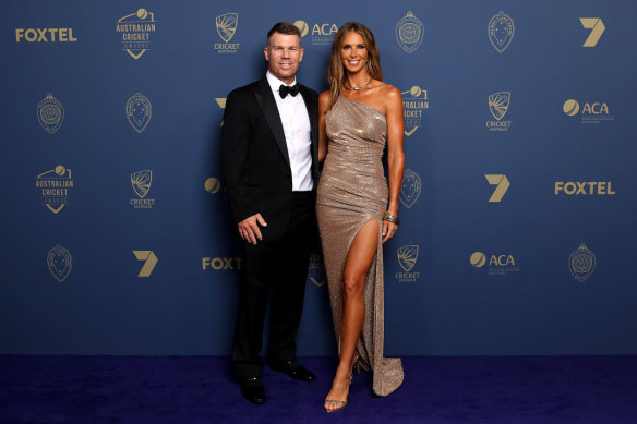 Warner with husband David, in a Cappellazzo Couture gold dress at the 2023 Australian Cricket Awards.