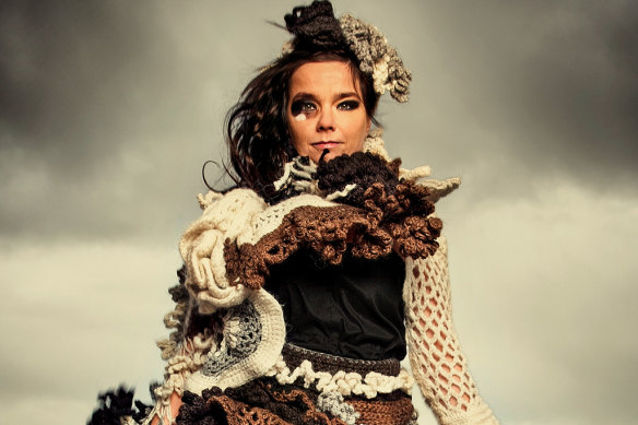 Björk Guðmundsdóttir’ is the daughter of Guðmundur.