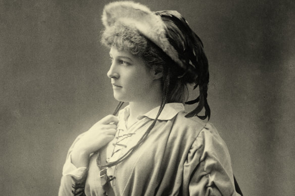 A classic botanical name, albeit a contraction of Emilie, not Lily:  Lillie Langtry, born Emilie Charlotte Le Breton, in 1885.