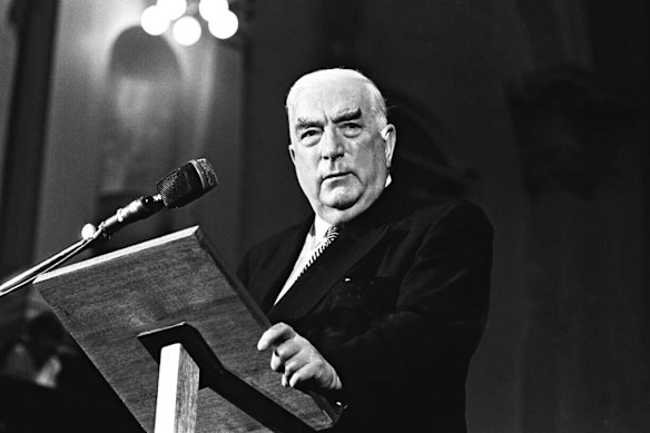 Robert Menzies’ speeches contained frequent poetic references.