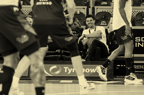 Pendlebury looks on during the warm-up before a National Basketball League match between Melbourne United and Adelaide 36ers in Melbourne in 2022.