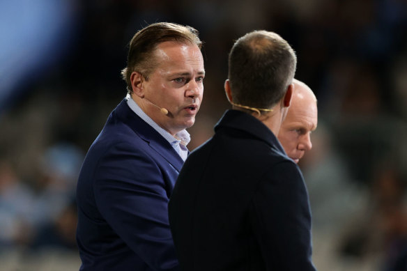 Former Socceroo and Manchester United player, Mark Bosnich, has been critical of Arnold as the team’s coach.