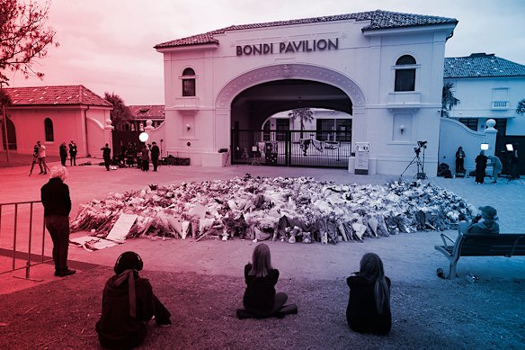 Bouquets and a vigil for the victims of the Bondi attack.