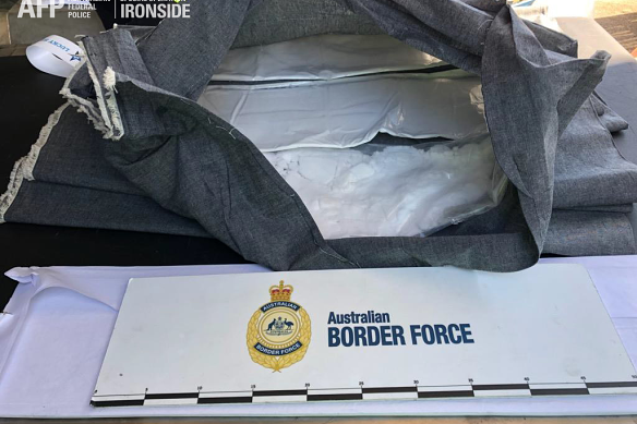 Police found 156 kilograms of drugs in fabric rolls.
