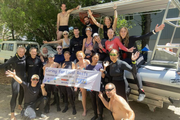 More than 50 divers from UQ’s Dive Club UniDive took part in the project.