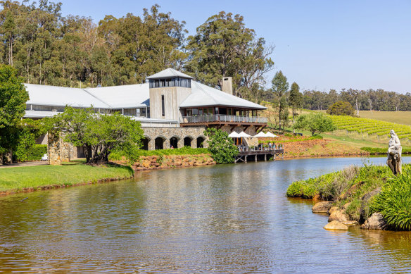 Millbrook Winery: Postcard-perfect.