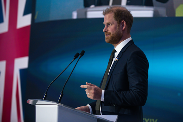 KYIV, UKRAINE - APRIL 23: Prince Harry, Duke of Sussex, delivers a speech during the Kyiv Security Forum on April 23, 2026 in Kyiv, Ukraine. Prince Harry, Duke of Sussex, founder of the Invictus Games Foundation, arrives in Ukraine and takes part in the 18th Kyiv Security Forum. He addresses forum participants and joins one of the panel discussions featuring Ukrainian veterans. (Photo by Andrii Khodkov/Apostrophe/Global Images Ukraine via Getty Images)