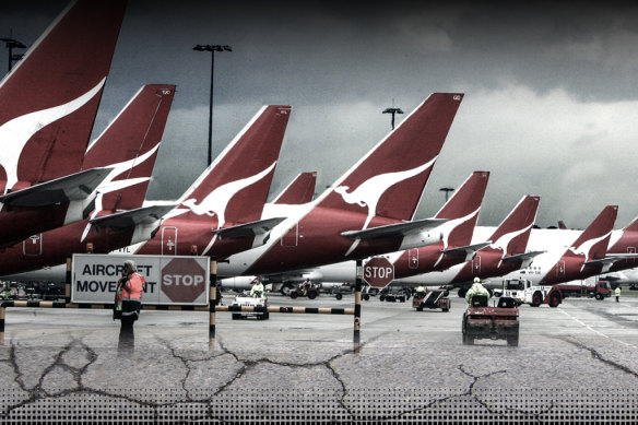 Qantas has allegedly been infiltrated by senior organised crime figures.