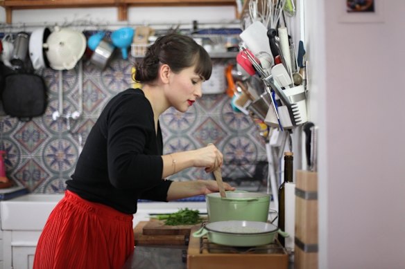 Rachel cooking in her Little Paris Kitchen in 2015. 