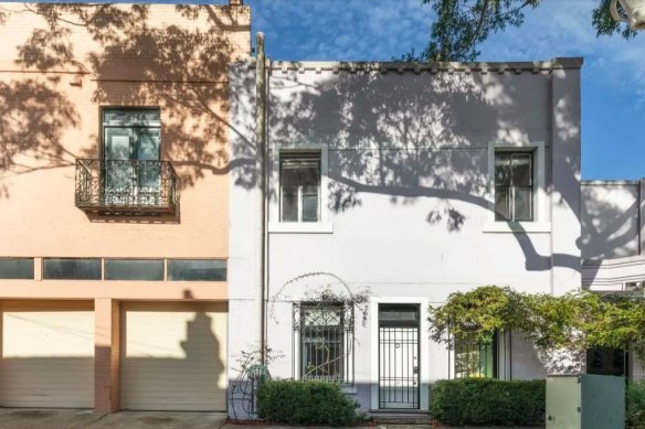 The Paddington house built into the side of a converted warehouse sold on the quiet for $8 million.