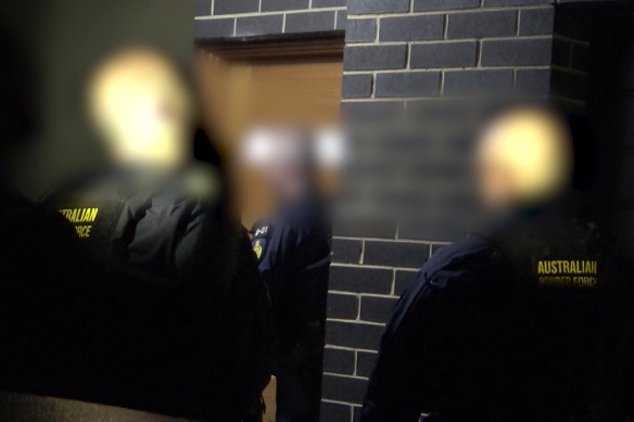 Australian Border Force agents from Operation Underpitch raid a home connected to a Chinese syndicate that paid exploited workers in cash to avoid taxes in Australia.