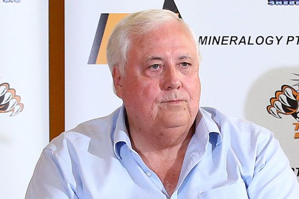 Clive Palmer says vaccines should be up to each individual. 